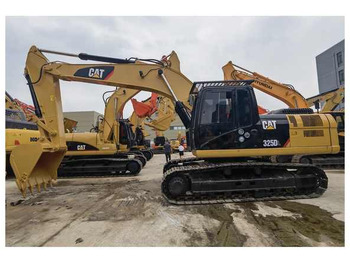 Rupsgraafmachine CATERPILLAR 325D