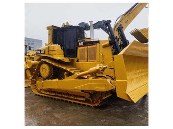 Bulldozer CATERPILLAR D6D