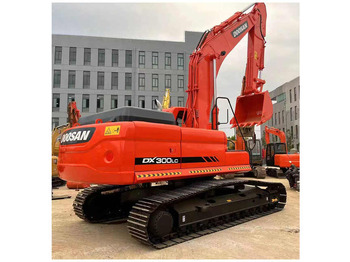 Rupsgraafmachine DOOSAN DX300LC