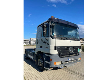 Trekker MERCEDES-BENZ Actros 1840