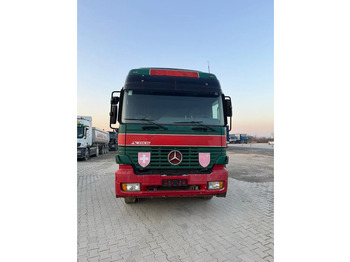 Trekker MERCEDES-BENZ Actros 1840