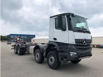 Chassis vrachtwagen MERCEDES-BENZ Arocs 4451