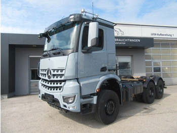 Chassis vrachtwagen MERCEDES-BENZ Arocs 3351