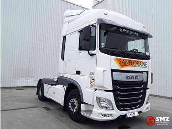 Trekker DAF XF 106 460