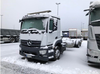 Isotherm vrachtwagen MERCEDES-BENZ Antos 2546