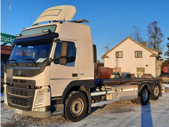 Containertransporter/ Wissellaadbak vrachtwagen VOLVO FM13