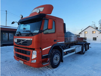 Containertransporter/ Wissellaadbak vrachtwagen VOLVO FM 450