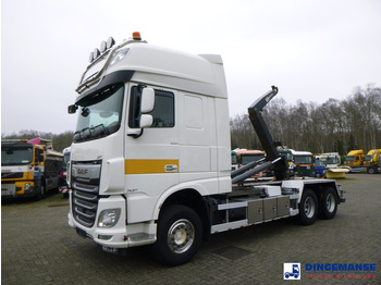 Haakarmsysteem vrachtwagen DAF XF 530