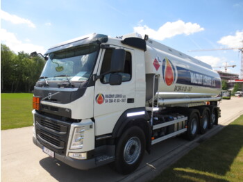 Tankwagen VOLVO FM