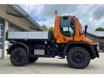 Gemeentelijke machine/ Speciaal Unimog 500 - U500 405 33387 Mercedes Benz 405: afbeelding 4