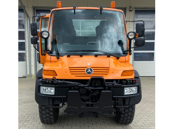 Gemeentelijke machine/ Speciaal Unimog 500 - U500 405 33387 Mercedes Benz 405: afbeelding 2