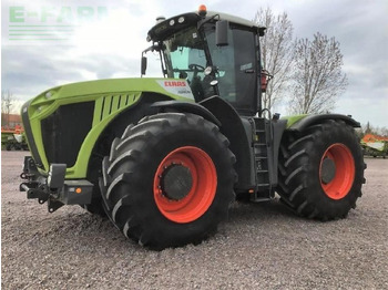 Tractor CLAAS Xerion 5000