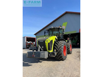 Tractor CLAAS Xerion 5000