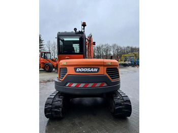 Rupsgraafmachine Doosan DX85-3 4500 HR NICE AND CLEAN MACHINE !! FIRST OWNER: afbeelding 4