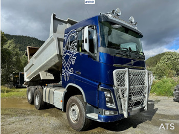 Kipper vrachtwagen VOLVO FH