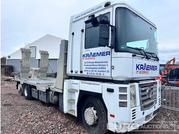 Vrachtwagen met open laadbak RENAULT Magnum