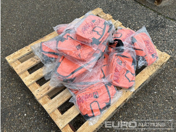 Bouwmaterieel Unused Coval Pallet of Various Chainsaw Backpacks: afbeelding 4