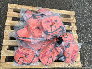 Bouwmaterieel Unused Coval Pallet of Various Chainsaw Backpacks: afbeelding 5