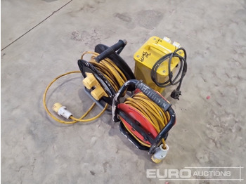 Bouwmaterieel 110 Volt Transformer, 110 Volt Extention Leads (3 of): afbeelding 5