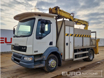 Vrachtwagen met open laadbak DAF 55