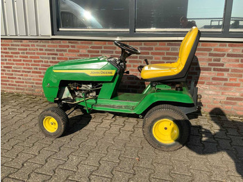 Gazonmaaier JOHN DEERE