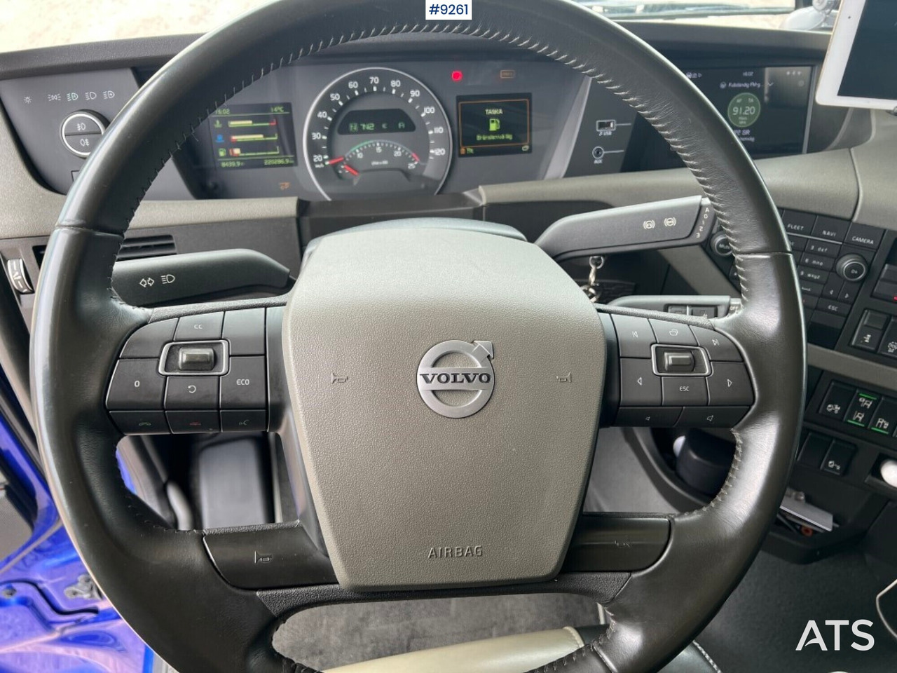 Trekker Newly inspected tractor unit VOLVO FH 62 TT - VIDEO: afbeelding 9 Trekker Newly inspected tractor unit VOLVO FH 62 TT - VIDEO: afbeelding 9