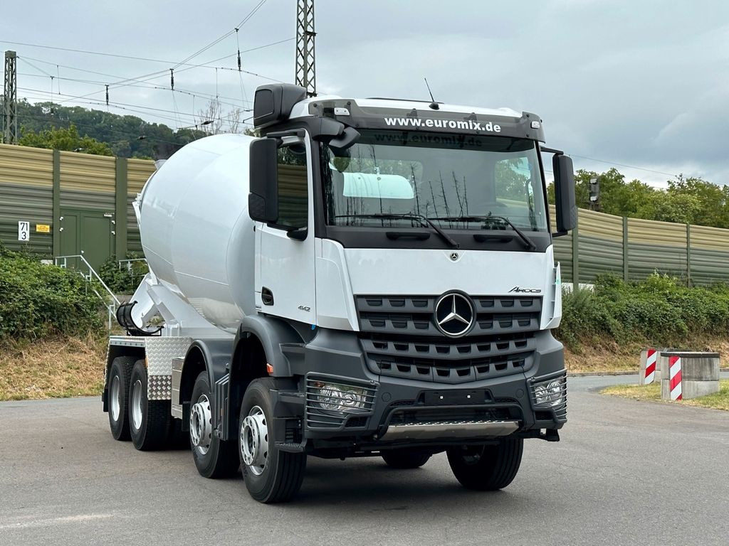 Leasing Mercedes-Benz AROCS 5  4142 B 8X4 Euro 3 EuromixMTP EM 10  Mercedes-Benz AROCS 5  4142 B 8X4 Euro 3 EuromixMTP EM 10: afbeelding 11