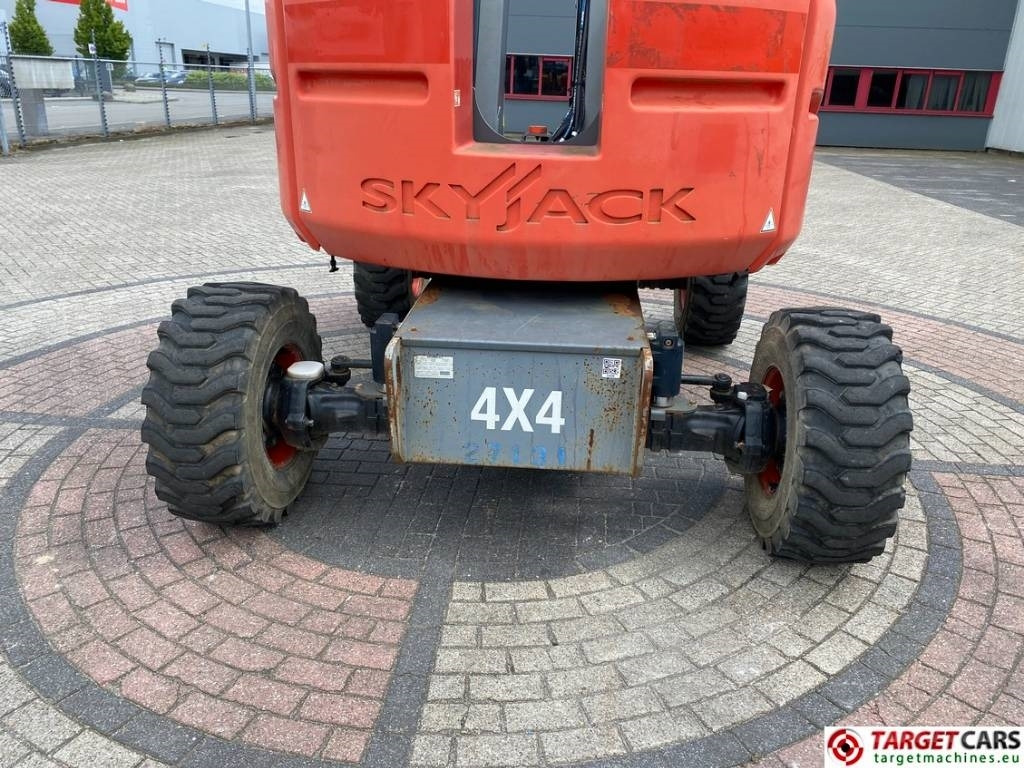 Leasing SkyJack SJ63AJ Articulated 4x4 Diesel Boom WorkLift 2136cm  SkyJack SJ63AJ Articulated 4x4 Diesel Boom WorkLift 2136cm: afbeelding 26