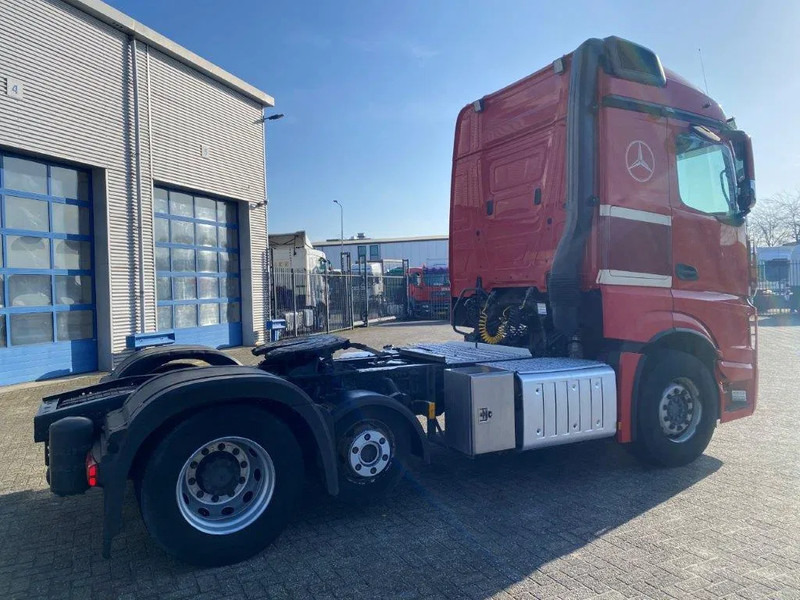 Leasing Mercedes-Benz Actros 2442 / 6x2 / NL TRUCK / TUV:01-06-2025 / PARKCOOL+HEAT / LWDS / FRIDGE / AUTOMATIC / EURO-6 / 2015 Mercedes-Benz Actros 2442 / 6x2 / NL TRUCK / TUV:01-06-2025 / PARKCOOL+HEAT / LWDS / FRIDGE / AUTOMATIC / EURO-6 / 2015: afbeelding 6