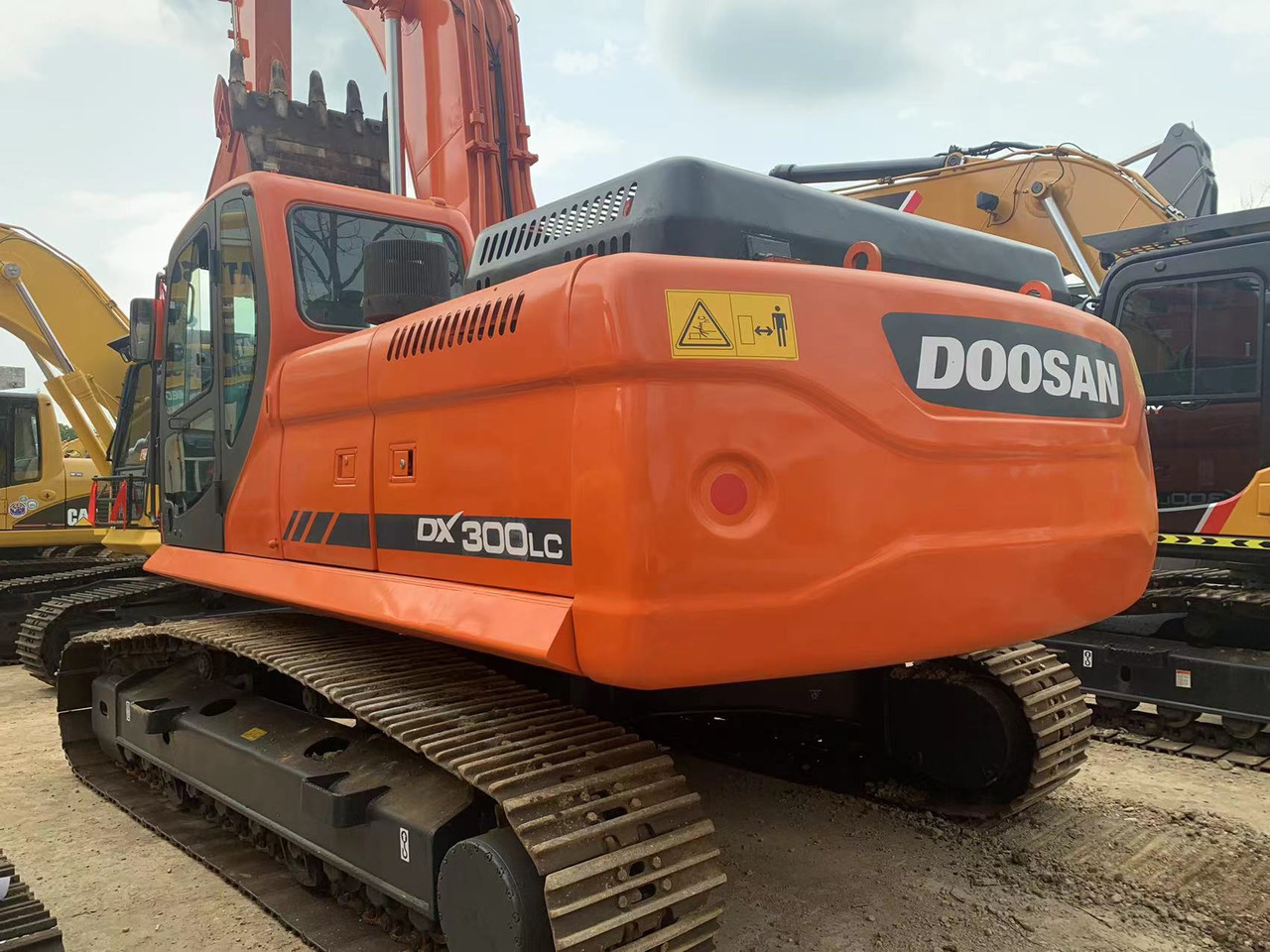 Rupsgraafmachine DOOSAN DX300LC: afbeelding 7