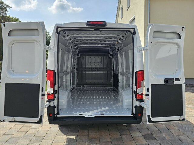 Gesloten bestelwagen FIAT Ducato 35 L4H2 140 13m³ Serie 10 Safety Paket: afbeelding 25