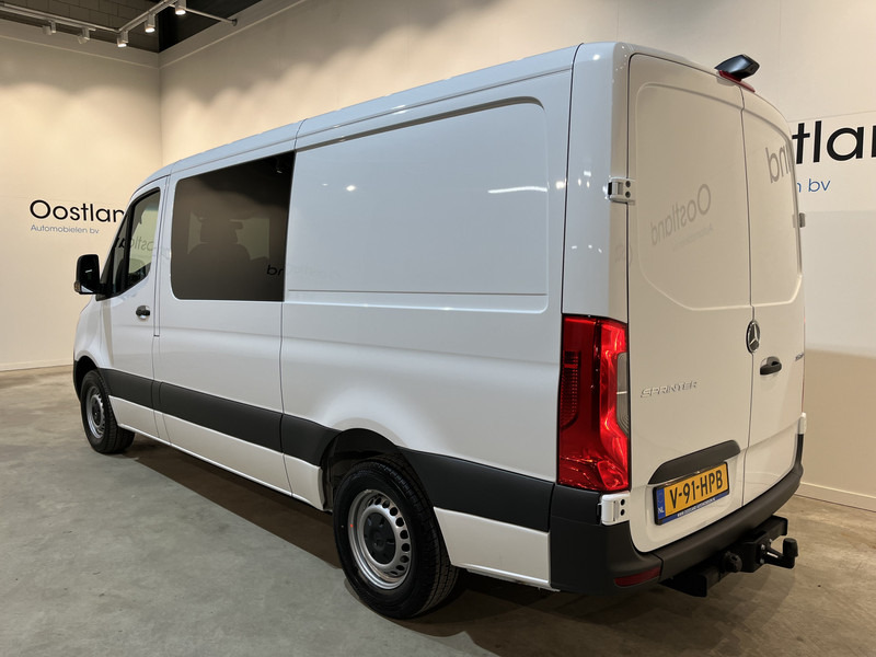 Gesloten bestelwagen, Bestelwagen met dubbele cabine Mercedes-Benz Sprinter 315 CDI L2H1 RWD DC Dubbel Cabine / Euro 6 / Trekhaak 3500 KG / Airco / Camera / 6 Persoons / 500 KM !! / BPM VRIJ !!: afbeelding 14