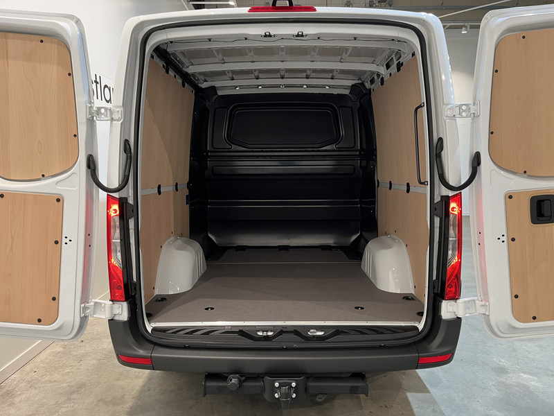 Gesloten bestelwagen, Bestelwagen met dubbele cabine Mercedes-Benz Sprinter 315 CDI L2H1 RWD DC Dubbel Cabine / Euro 6 / Trekhaak 3500 KG / Airco / Camera / 6 Persoons / 500 KM !! / BPM VRIJ !!: afbeelding 18