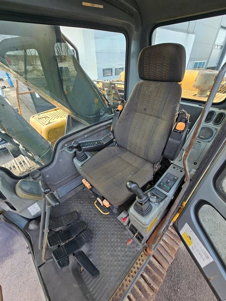 Leasing Volvo EC 240 LC  Volvo EC 240 LC: afbeelding 30