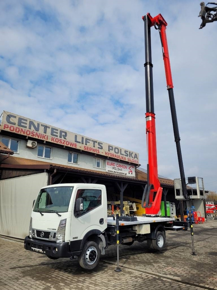 Vrachtwagen hoogwerker VERSALIFT VTX240 - 24m Nissan NT400 - bucket truck boom lift: afbeelding 7