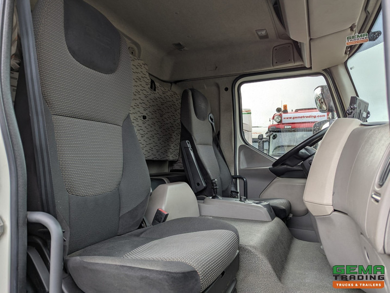 Leasing DAF LF 250 FA 4x2 SleeperCab 6cil 19T Euro6 - Schuifzeilen/Gesloten Bak 8.00M + Laadklep 2000KG - ZijDeur DAF LF 250 FA 4x2 SleeperCab 6cil 19T Euro6 - Schuifzeilen/Gesloten Bak 8.00M + Laadklep 2000KG - ZijDeur: afbeelding 19