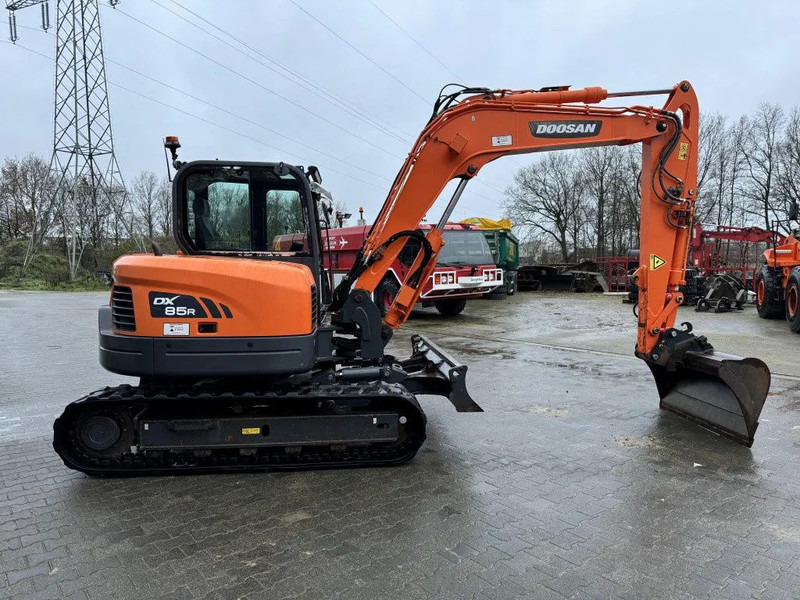 Rupsgraafmachine Doosan DX85-3 4500 HR NICE AND CLEAN MACHINE !! FIRST OWNER: afbeelding 6